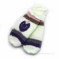 Knitted Gloves with Good Materials, Customized Logos and Designs are Welcome